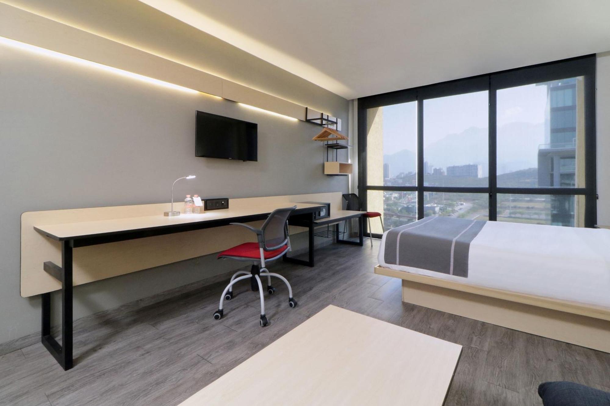 Hotel Express By Marriott Galerias 4*